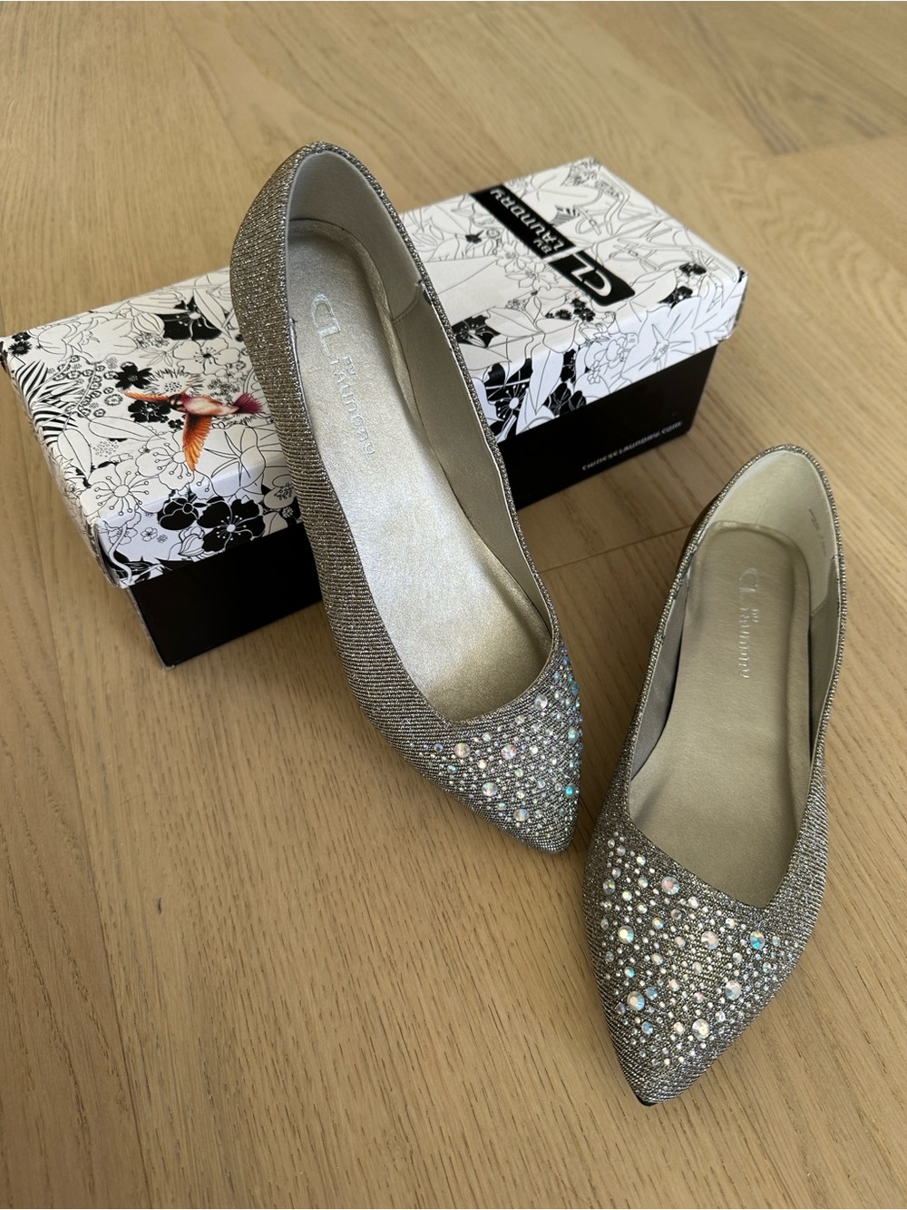 CL by Chinese Laundry Hira Twilight Crystal-Embellished Pointed-Toe Flats